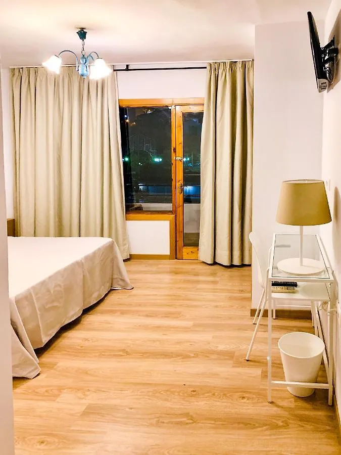 Hostal Sorbas 0*,